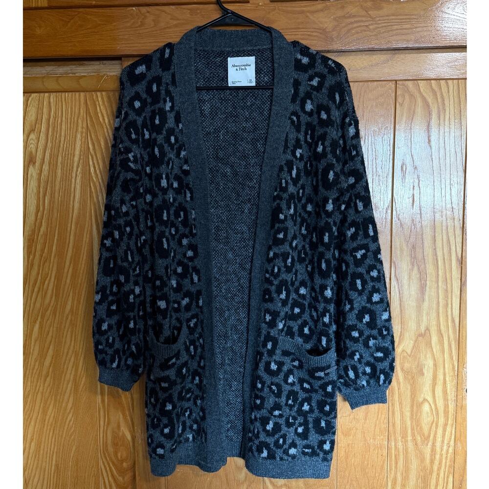 Abercrombie & Fitch Grey Leopard Print Cozy Long Cardigan XS